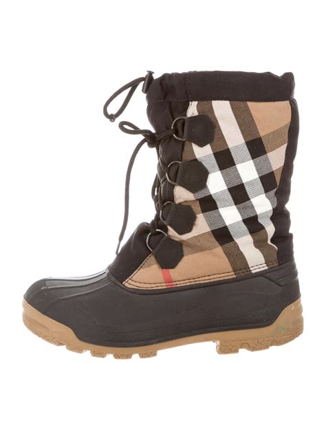 burberry check snow boot|Burberry Check snow boots in multicoloured .